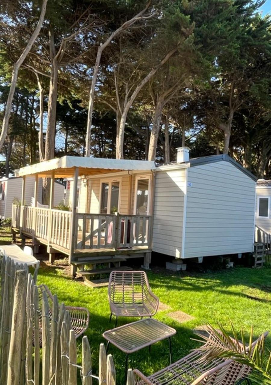 - Mobilhomes Bord De Mer, Conguel Camping *