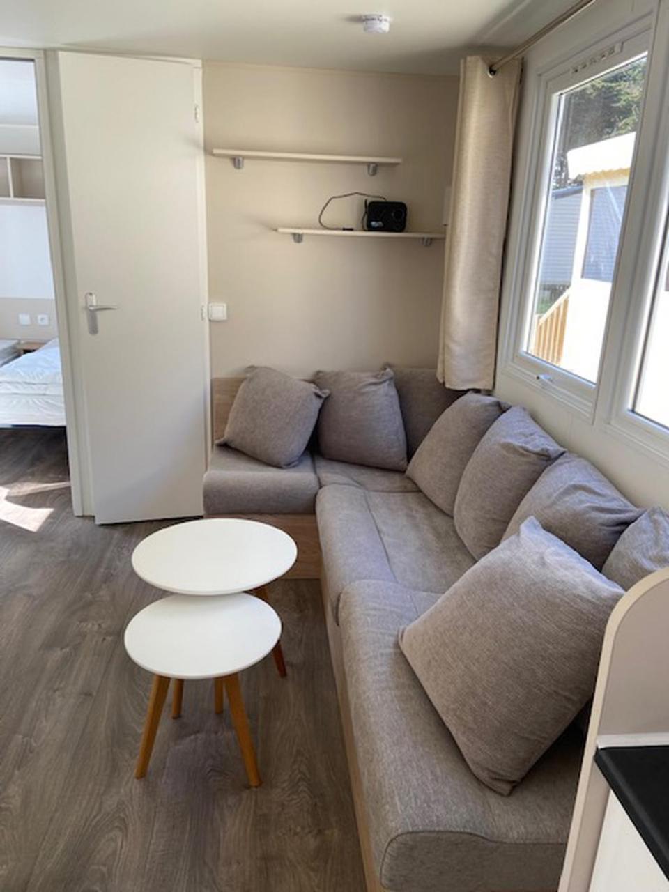 Camping - Mobilhomes Bord De Mer, Conguel *