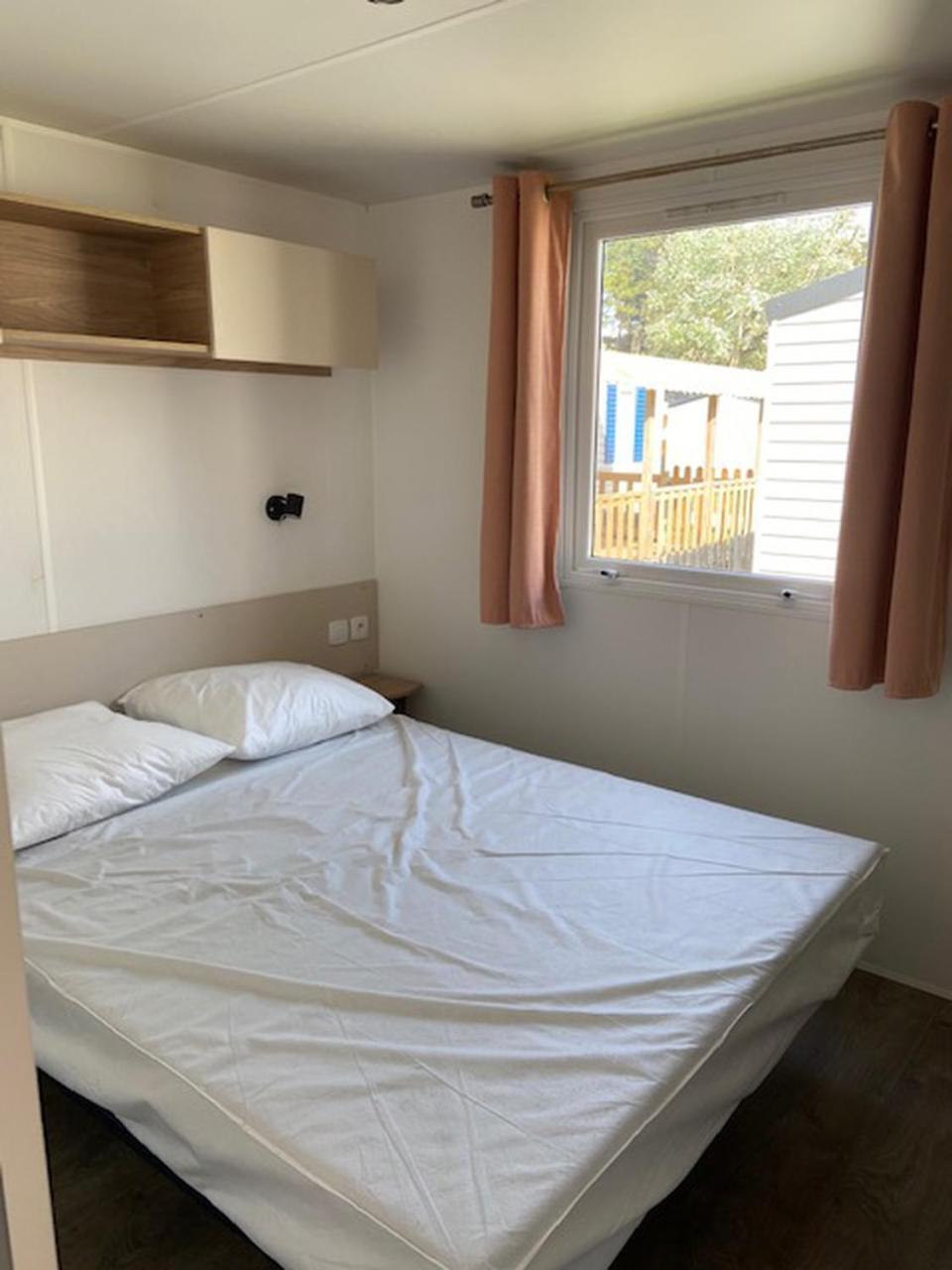 - Mobilhomes Bord De Mer, Conguel Campsite